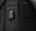 Veľký batoh s priestorom pre notebook a USB portom - David Jones