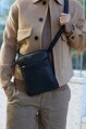 Kožená crossbody taška Peterson