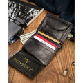 Niewielki, pionowy portfel męski ze skóry naturalnej w czarnym kolorze - Always Wild