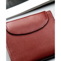 Niewielki portfel damski ze skóry naturalnej w bordowym kolorze zamykany na zatrzask - 4U Cavaldi