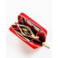 Mały portfel damski wykonany ze skóry ekologicznej w czerwonym kolorze - Rovicky