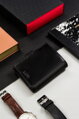 Malá pánska kožená peňaženka so zapínaním na patent – Peterson