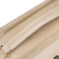 Malá módna béžová dámska crossbody kabelka z ekokože so zapínaním na zips