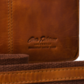Listonoszka męska ze skóry naturalnej brązowa mała saszetka na ramię - Peterson