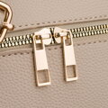 Dámska crossbody kabelka z ekokože s troma komorami Peterson, béžová cd31455