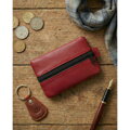Etui na klucze ze skóry naturalnej w czerwonym kolorze zamykane suwakiem