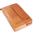 Kožená taštička do ruky s remienkom na zápästie, hnedá