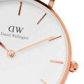 Hodinky dámske DANIEL WELLINGTON Classic Petite DW00100175 32mm