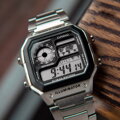 PÁNSKE HODINKY CASIO AE-1200WHD-1A (zd159a) + KRABIČKA
