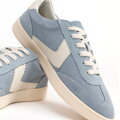 Zamszowe sneakersy ze wstawkami z ekoskóry niebieskie 100-D-350-7