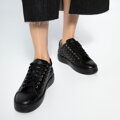 Damskie sneakersy skórzane z pikowaną cholewką czarne 99-D-508-1