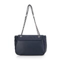 Crossbody z ekoskóry na łańcuszku granatowa 99-4Y-634-7