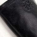 Damskie kozaki skórzane z tłoczonym monogramem czarne 99-D-511-1