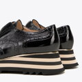 Damskie wsuwane sneakersy z lakierowanej skóry czarne 98-D-107-1