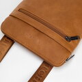 Malá crossbody taška z imitácie kože hnedá 100-4P-912-5