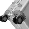 Mała walizka z aluminium na kółkach srebrna 56-3H-101-12M