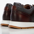 Męskie sneakersy z dwóch rodzajów skór cieniowane brązowo-szare 96-M-711-4