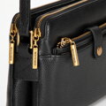 Damska torebka crossbody ze skóry dwukomorowa czarna 100-4E-631-1