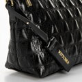 Dámska crossbody kabelka z kože s prešívaním, čierna 99-4E-635-1