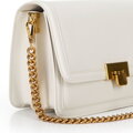 Skórzana crossbody z odpinanym łańcuszkiem kremowa 100-4E-207-0