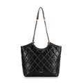Dámska shopper kabelka z ekokože s geometrickým prešívaním, čierna 99-4Y-624-1