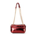 Minitorebka crossbody z połyskującej ekoskóry czerwona 100-4Y-216-3