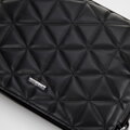 Dámska crossbody s geometrickým vzorom z ekokoža, čierna 99-4Y-605-1