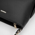 Dámska crossbody z ekokože s retiazkou, čierna 99-4Y-633-1