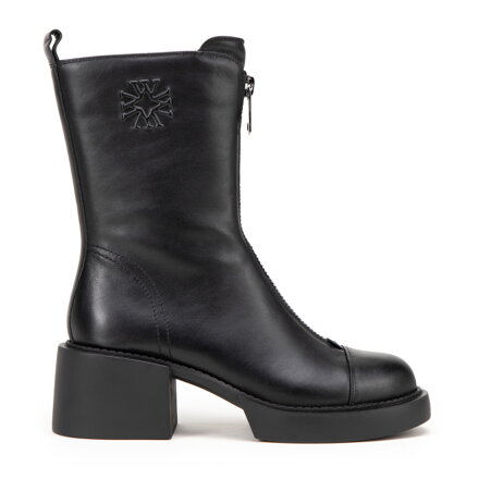 Damskie botki skórzane z monogramem czarne 99-D-500-1