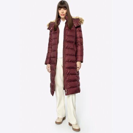 Damski płaszcz zimowy pikowany z kapturem bordowy 95-9D-400-3