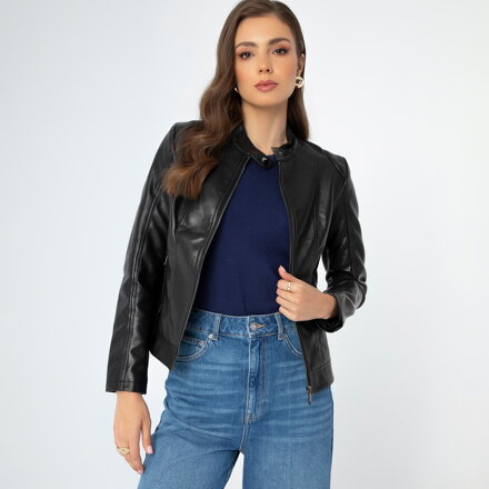 Damska kurtka ze skóry ekologicznej taliowana czarna 99-9P-104-1