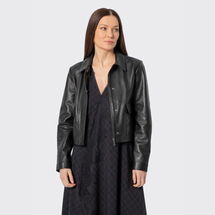 Krótka kurtka damska ze skóry naturalnej owczej czarna 102-09-404-1