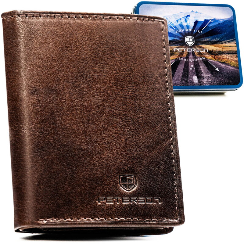 Pionowy portfel męski ze skóry naturalnej w brązowym kolorze, model bez zapięcia zewnętrznego - Peterson