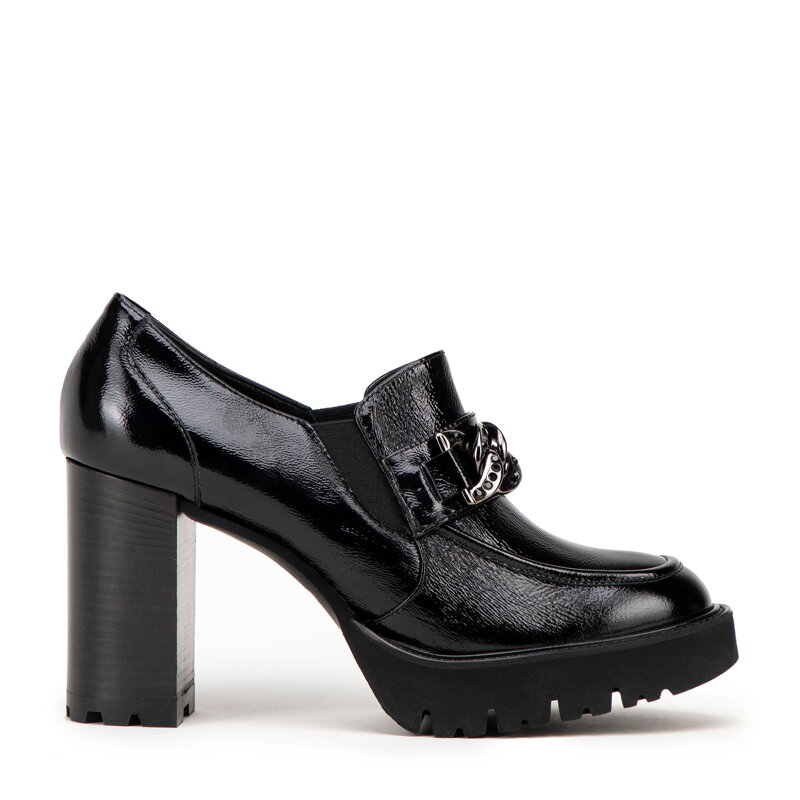 Damskie czółenka ze skóry lakierowanej na słupku czarne 99-D-105-1