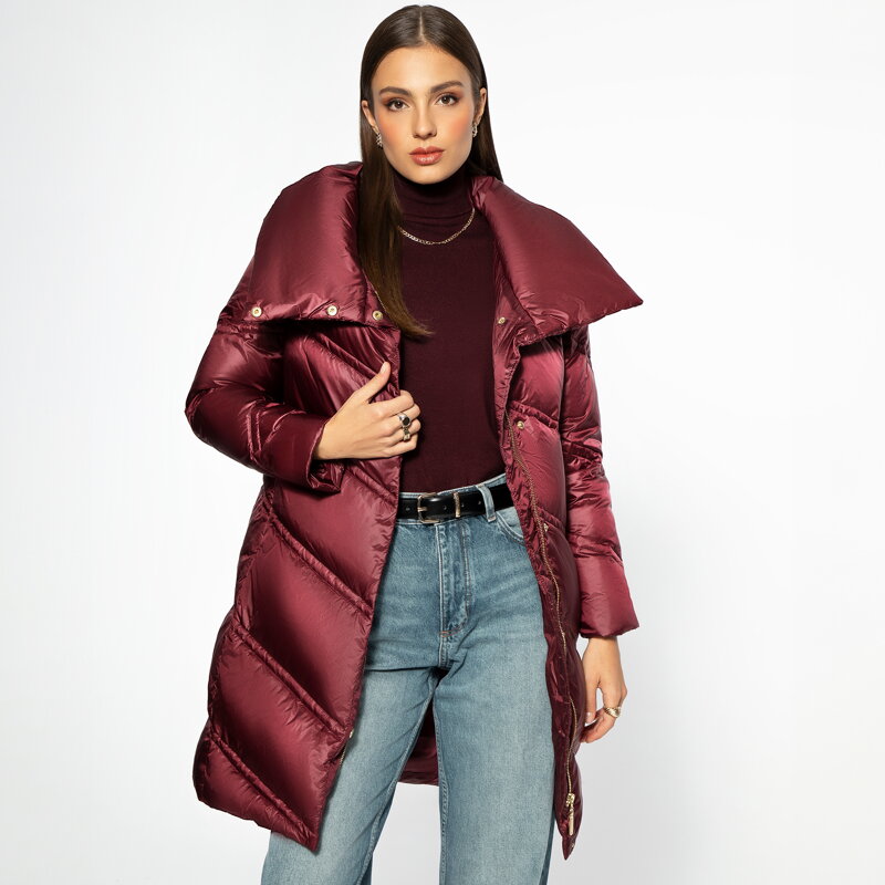Damska kurtka puchowa z wysokim kołnierzem bordowa 95-9D-402-3
