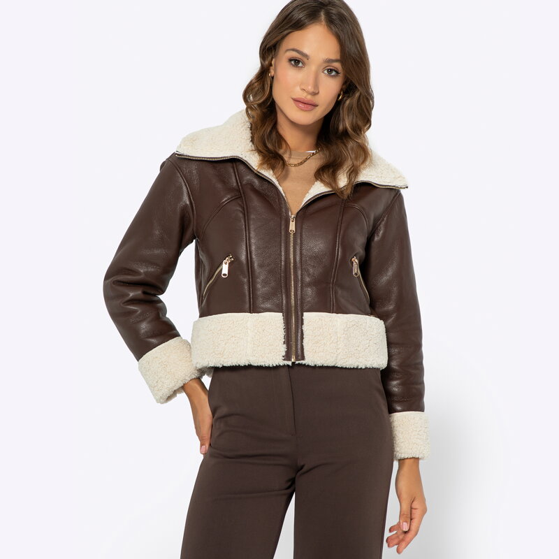 Damska kurtka z futerkiem krótka brązowa 99-9P-116-4