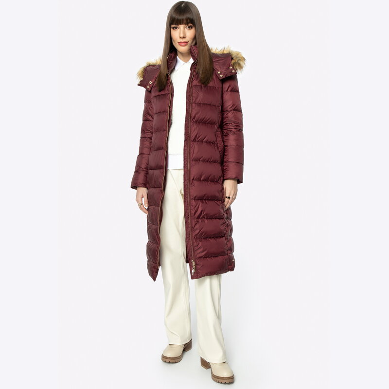 Damski płaszcz zimowy pikowany z kapturem bordowy 95-9D-400-3